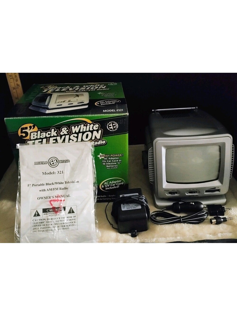 NIB Vintage Electro Brand #321 Portable 5" B&W TV & AM FM Radio 12V Car Adapter